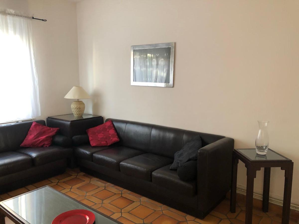 סן-קוונטן Spacious Quentoinise Town House מראה חיצוני תמונה